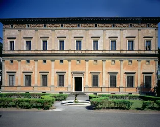 Ansicht der Fassade, entworfen von Baldassarre Peruzzi (1481-1536) 1506 (Foto)