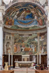 Blick auf das Kirchenschiff und den Chor mit den Geschichten der Jungfrau, Dom, Kathedrale S. Maria Assunta, Spoleto, Umbrien, Italien