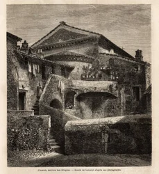 Eine Kloake hinter der Kapelle von San Crispino