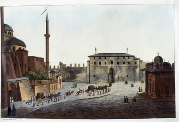Konstantinopel: Serail-Tor. Soliman der Große war der erste, der seinen gesamten Hof und Harem dorthin brachte, außer denen, die mit seinen Vorgängern gelebt hatten. In „Le costume ancien et moderne“
