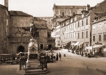 Platz Gundulic in Ragusa. Spätes 19. Jahrhundert.