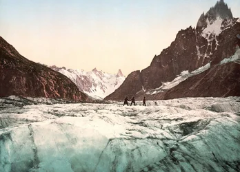 Blick auf den Mont Blanc: La Mer de Glace. Photochrom ca. 1890