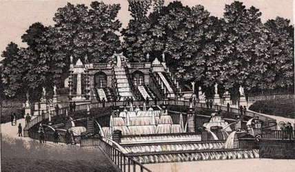 Blick auf den großen Wasserfall im Park von Saint-Cloud, Frankreich