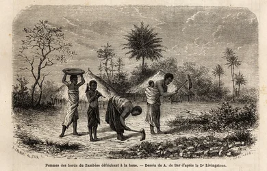 Frauen von den Ufern des Zambezi roden mit einer Hacke und führen Kinder in die landwirtschaftliche Arbeit ein. Gravur zur Illustration von Dr. Livingstones ersten Reisen nach Südafrika von 1840 bis 1856, in „Le tour du monde, nouveau journal des voyages“ 