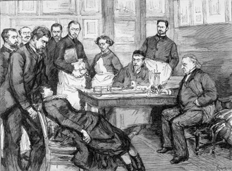Dr. Jean Martin Charcots Experiment an einem Patienten in der Schule des psychiatrischen Krankenhauses von Salpetriere. Charcot-Salpetriere-Bibliothek.