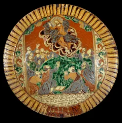 Teller aus glasierter Erde, der die Himmelfahrt Christi darstellt. 1752. Sèvres, Nationalmuseum für Keramik