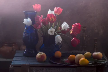 Stimmungsvolle Tulpen Stillleben