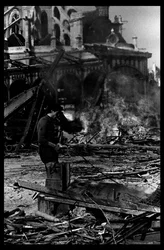 Abriss des Zentralmarktes in Paris, im August 1971 (s/w Foto)