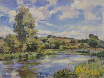 Ein sonnenbeschienener Flusslandschaft