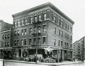 767 East 152nd Street, 7. Dezember 1915