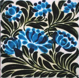 Fliese mit Blumendesign