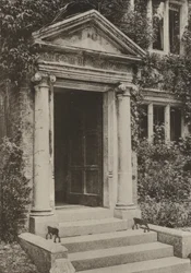 Tür, The Deanery, Battle, Sussex