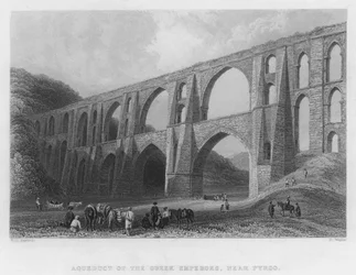 Aquädukt der griechischen Kaiser, nahe Pyrgo