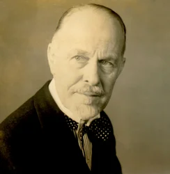 Porträt von Elias Burton Holmes