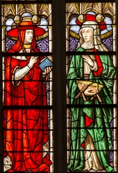 Buntglasfenster der Kathedrale von Saint Etienne de Sens