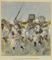 Die gefangenen Hova transportieren die eroberte Artillerie